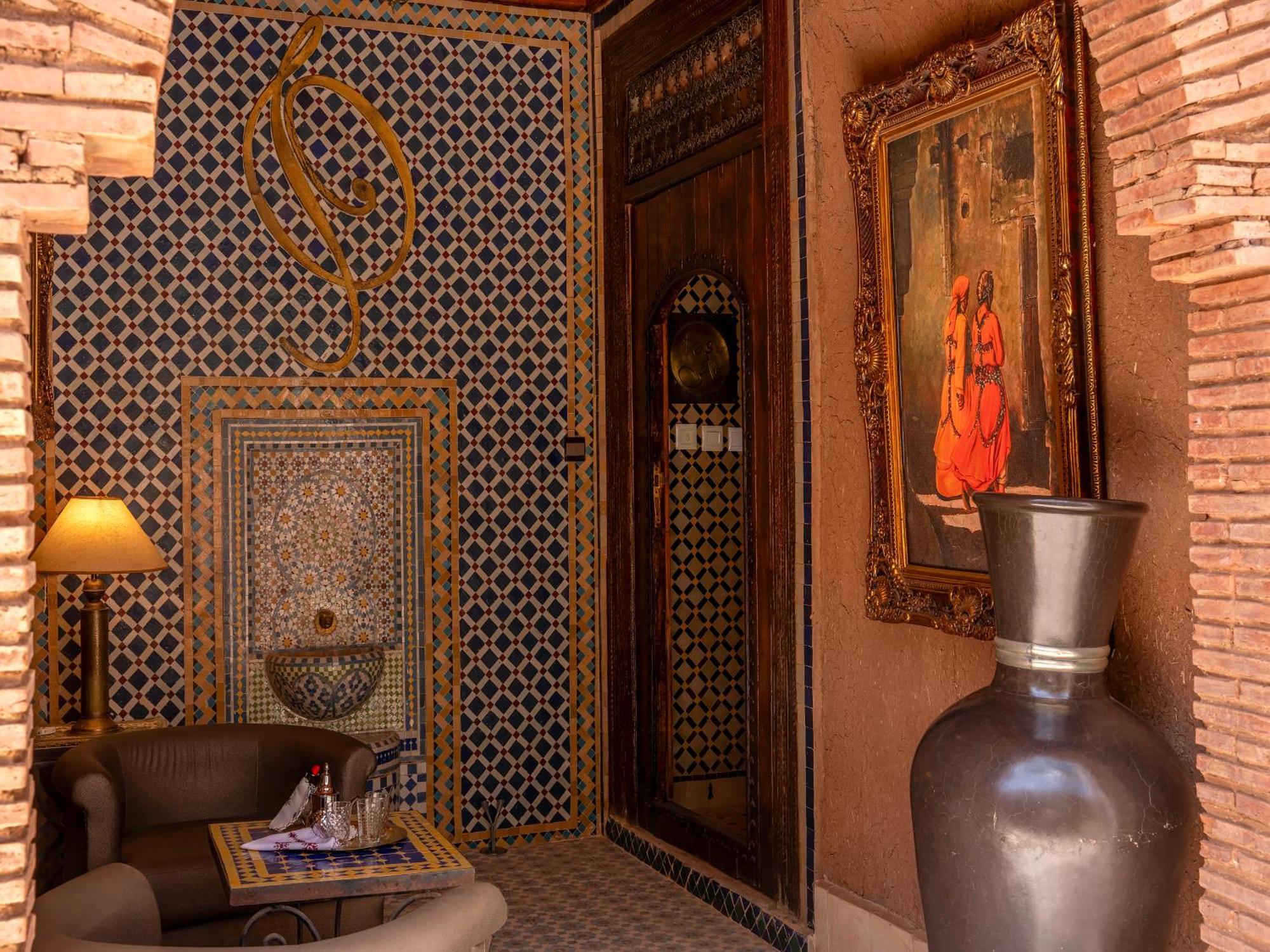 فندق رياض كلو دو سول El Jem'a Ghemat المظهر الخارجي الصورة